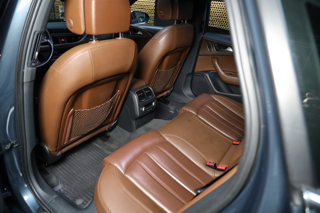 Audi A6 2012 photo 29