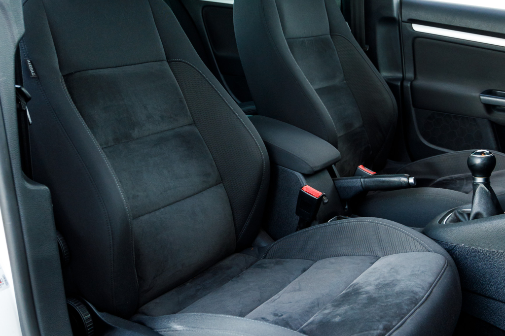 Volkswagen Golf VI 2010 фото 9