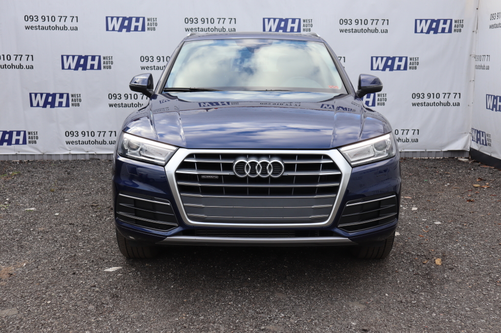 Audi Q5 фото 1