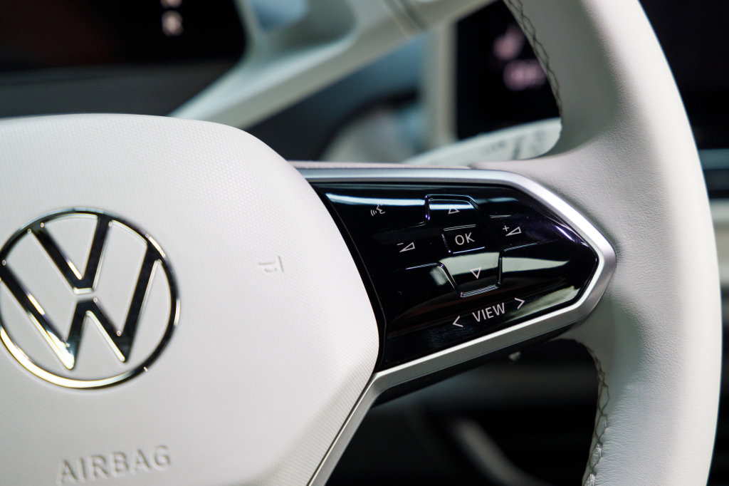 Volkswagen ID.4 1ST Edition 2021 фото 16