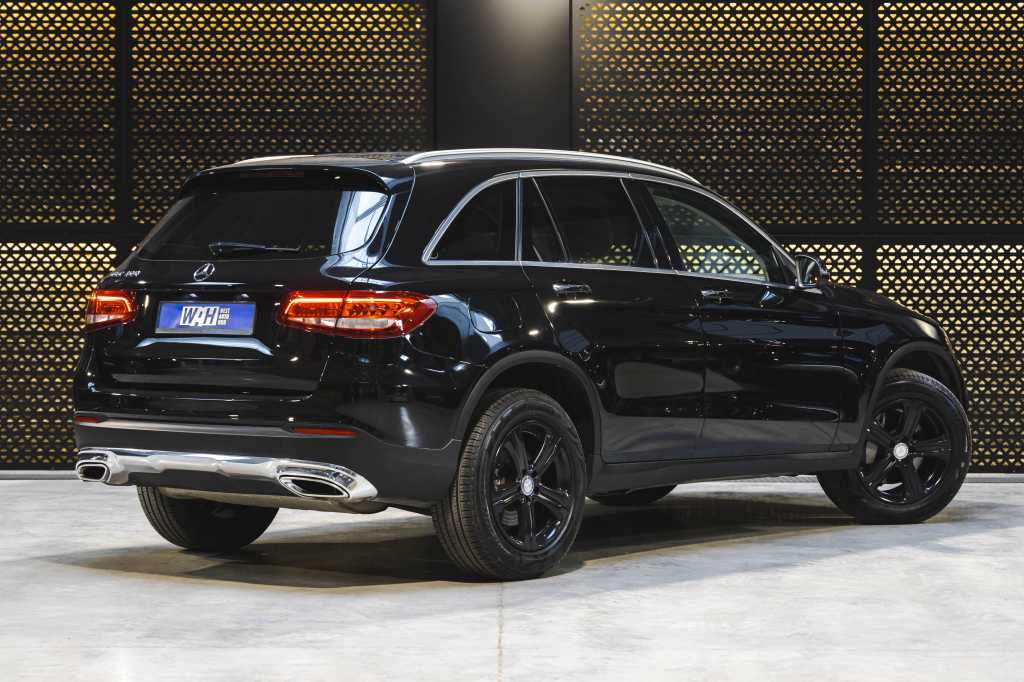 Mercedes-Benz GLC-Class 300 2016 photo 7