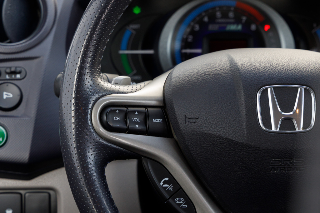 Honda Insight 2010 photo 26