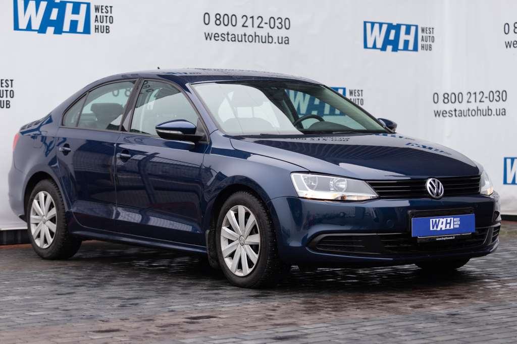 Volkswagen Jetta фото 2
