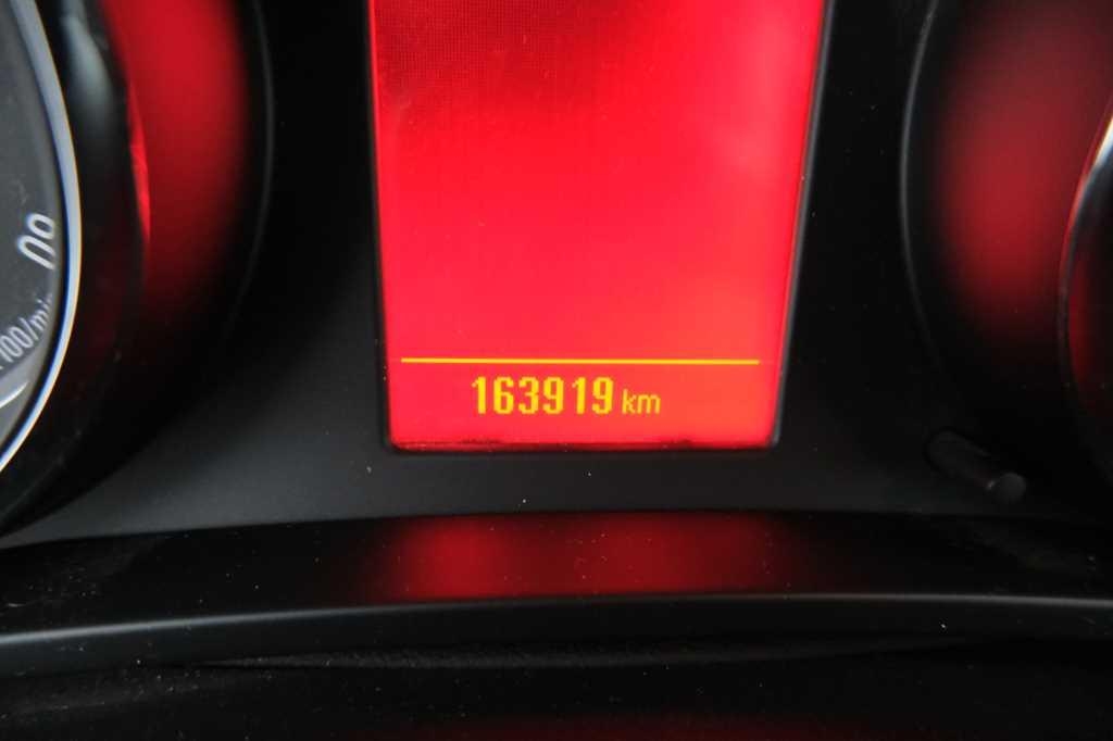 Opel Zafira Tourer 2015 фото 8