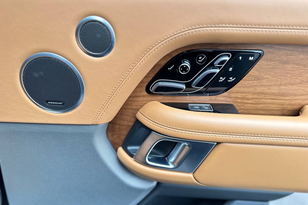 Land Rover Range Rover Autobiography 2018 фото 21