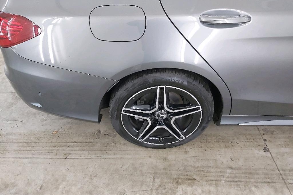 Mercedes-AMG C-Klasse 2019 фото 19