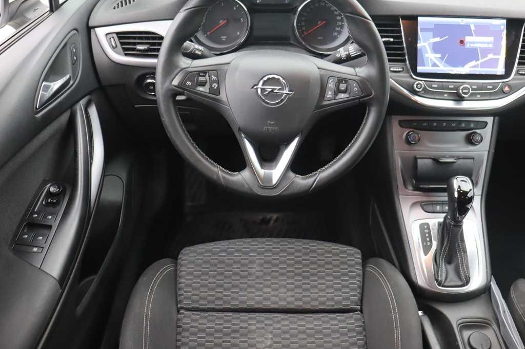 Opel Astra Sports Tourer 2016 photo 6