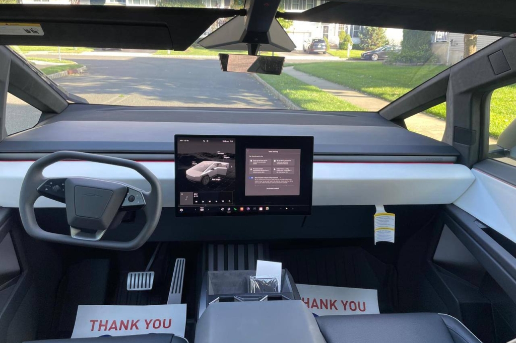 Tesla Cybertruck Dual Motor 120 kWh 2024 фото 17