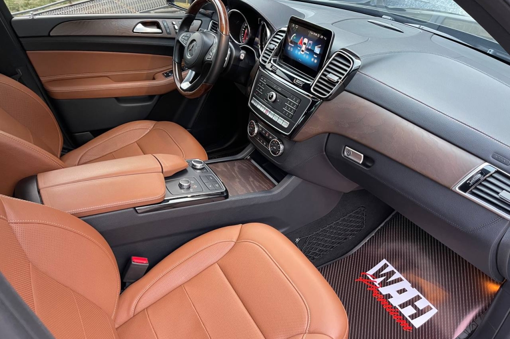 Mercedes-Benz GLS-Class 350 2018 фото 15