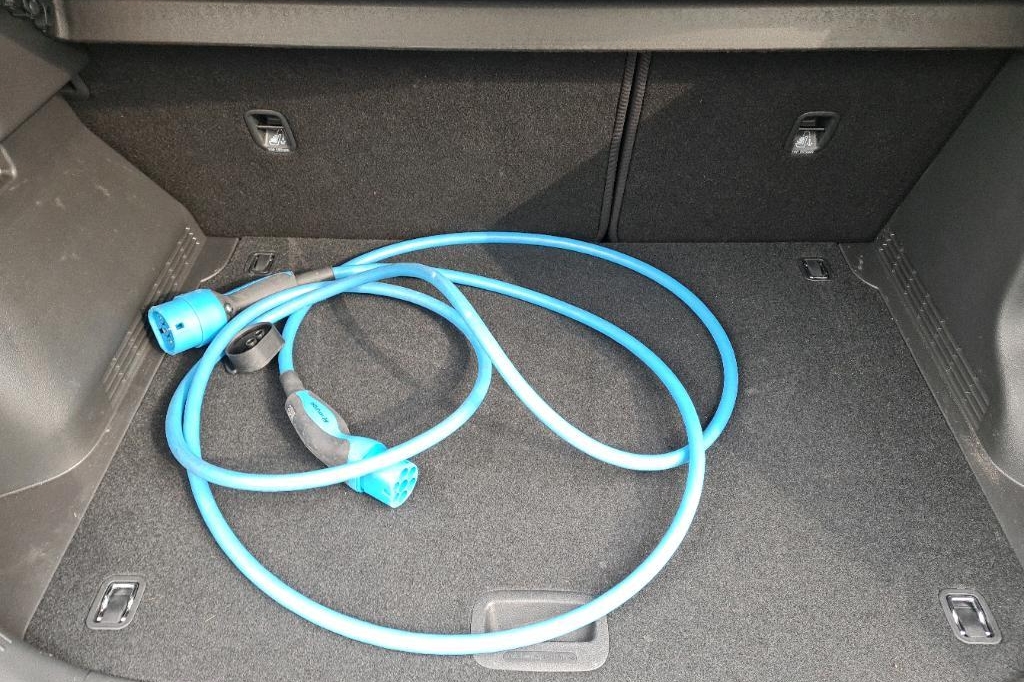 Hyundai Kona EV 2020 фото 12