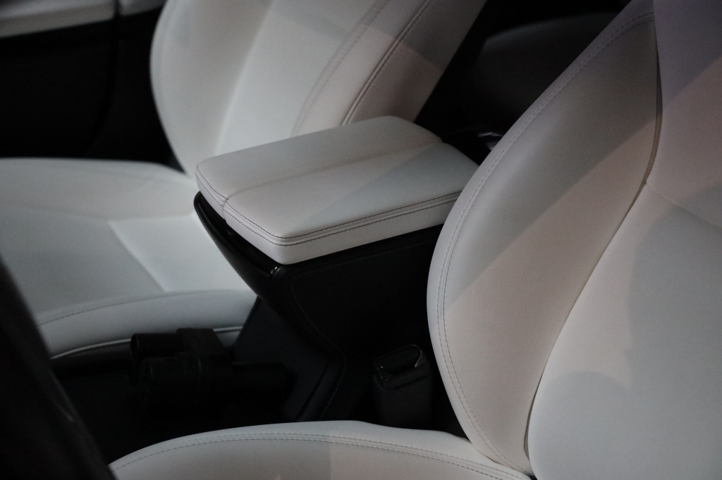 Tesla Model S 2017 фото 15