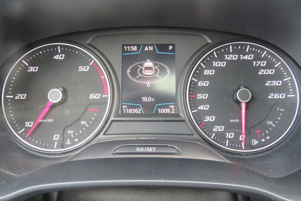 SEAT Leon 2017 photo 7