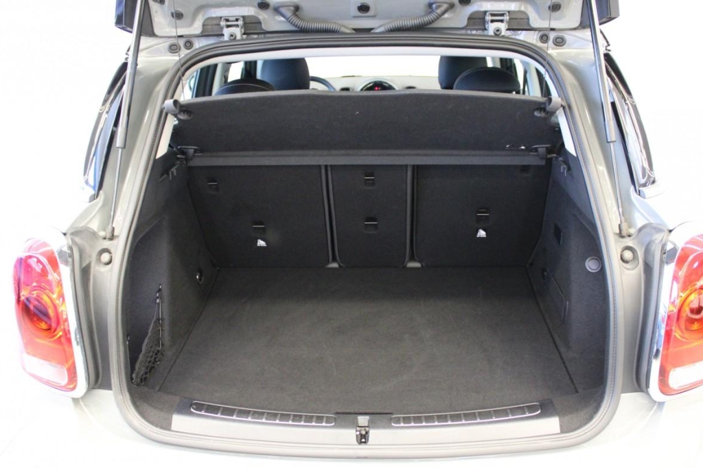 MINI Countryman 2019 photo 9