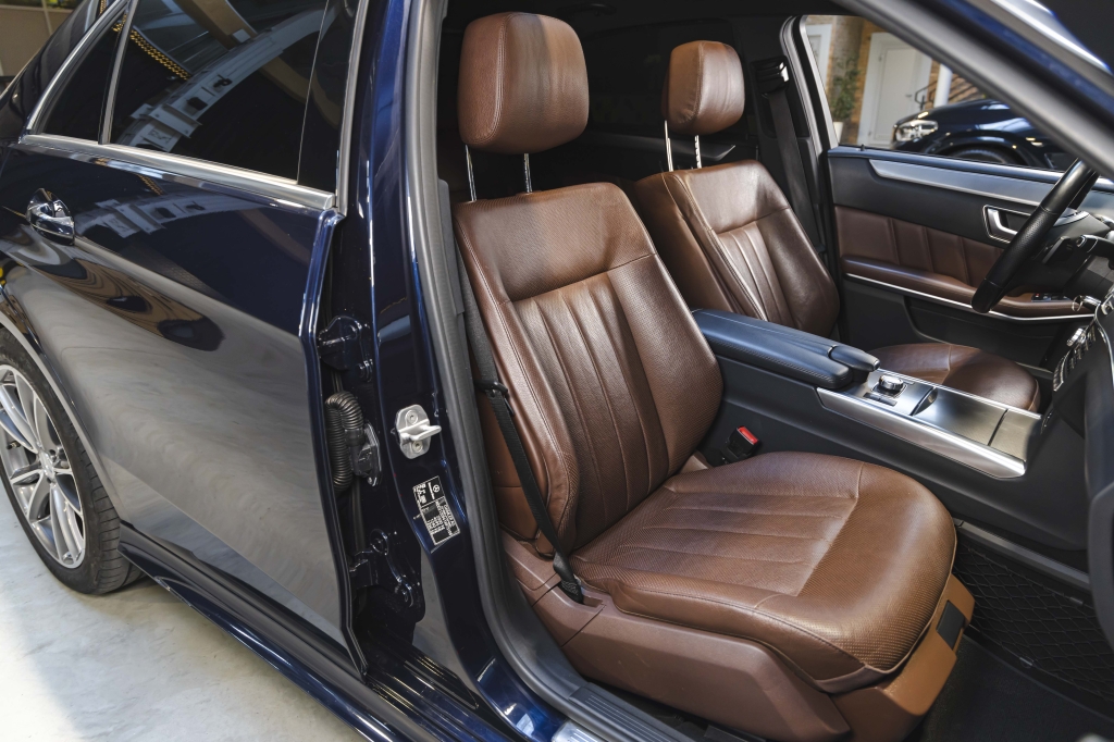 Mercedes-Benz E-Class E350 2014 photo 29