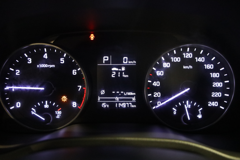 Hyundai Elantra 2016 фото 35