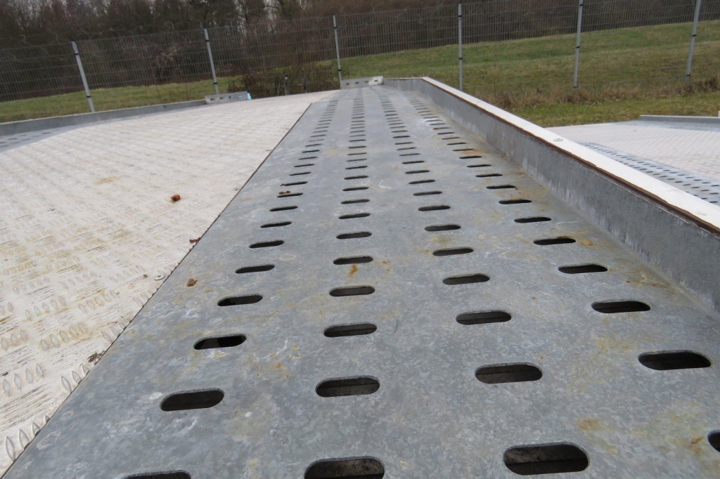 Blyss Anhänger Jupiter 2017 photo 6