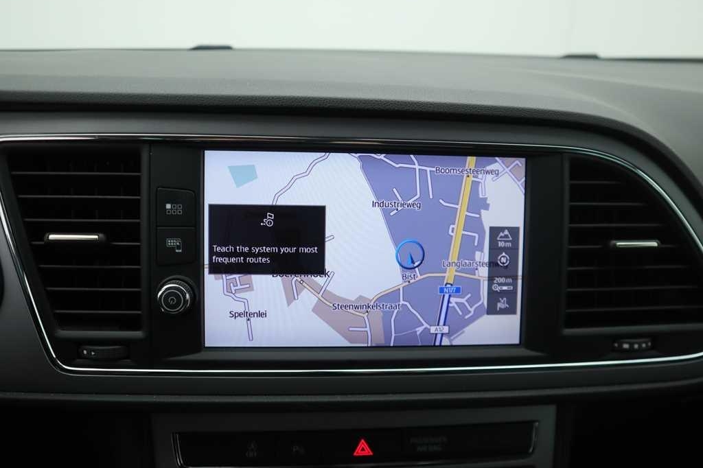 SEAT Leon 2017 photo 7