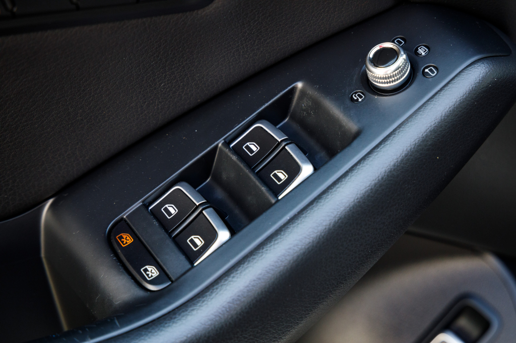 Audi Q5 2014 фото 14