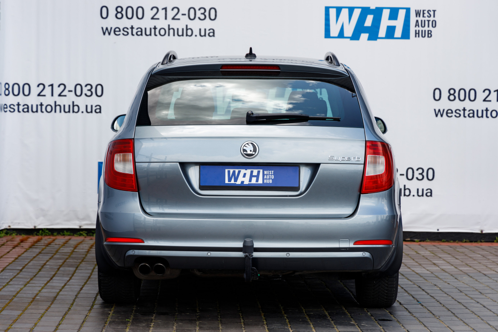 Skoda Superb 4x4 2011 фото 4