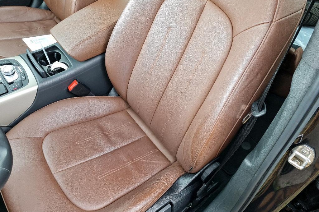 Audi A6 Avant 2018 фото 17