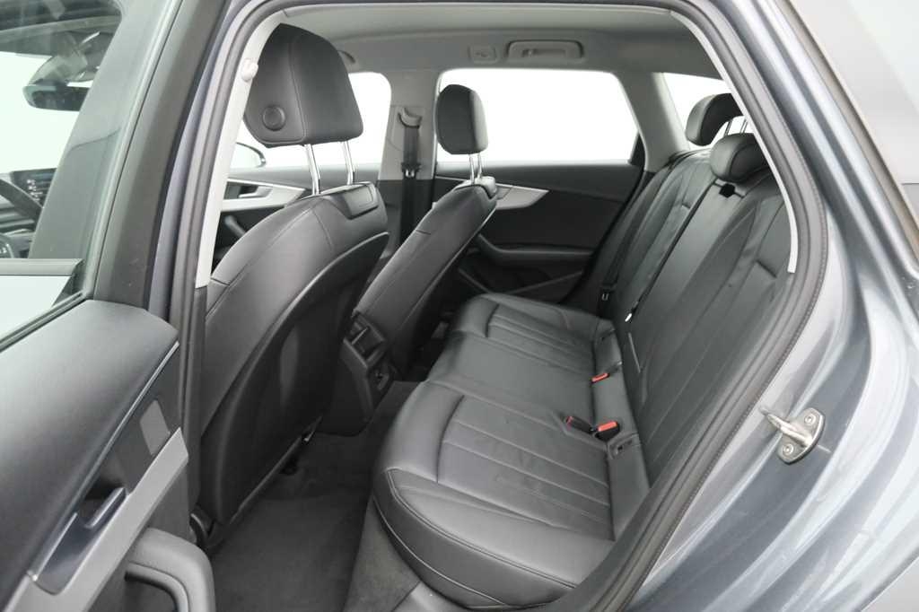 Audi A4 Avant 2017 photo 4