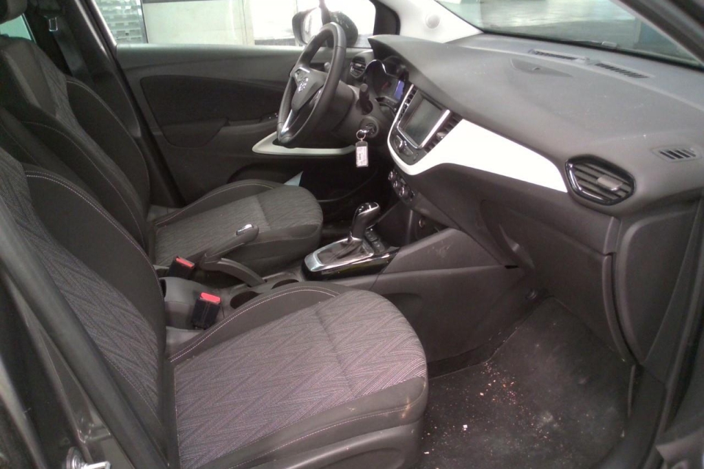 Opel Crossland X 2020 photo 3