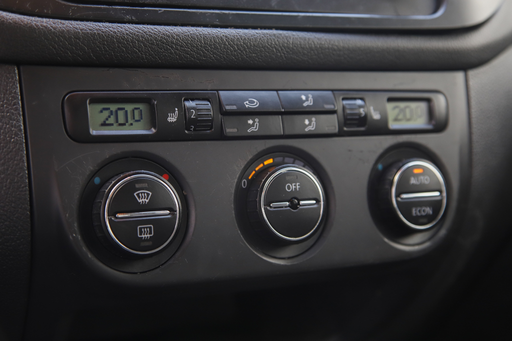 Volkswagen Golf Plus FSI 2005 фото 27