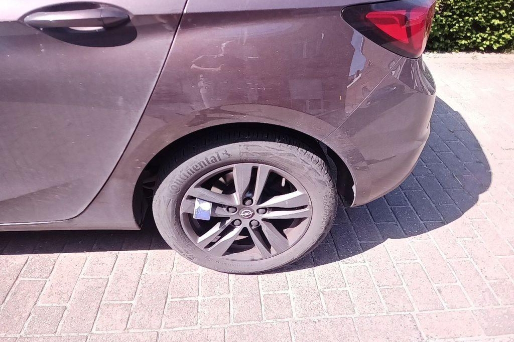 Opel Astra 2019 photo 17