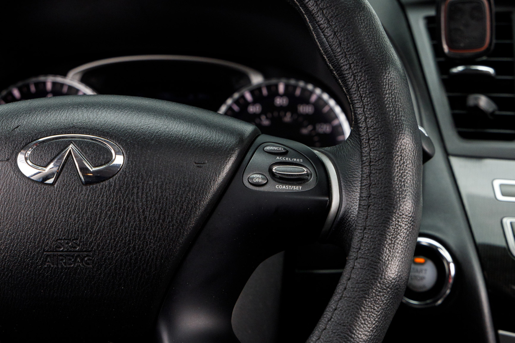 Infiniti QX60 2017 фото 19