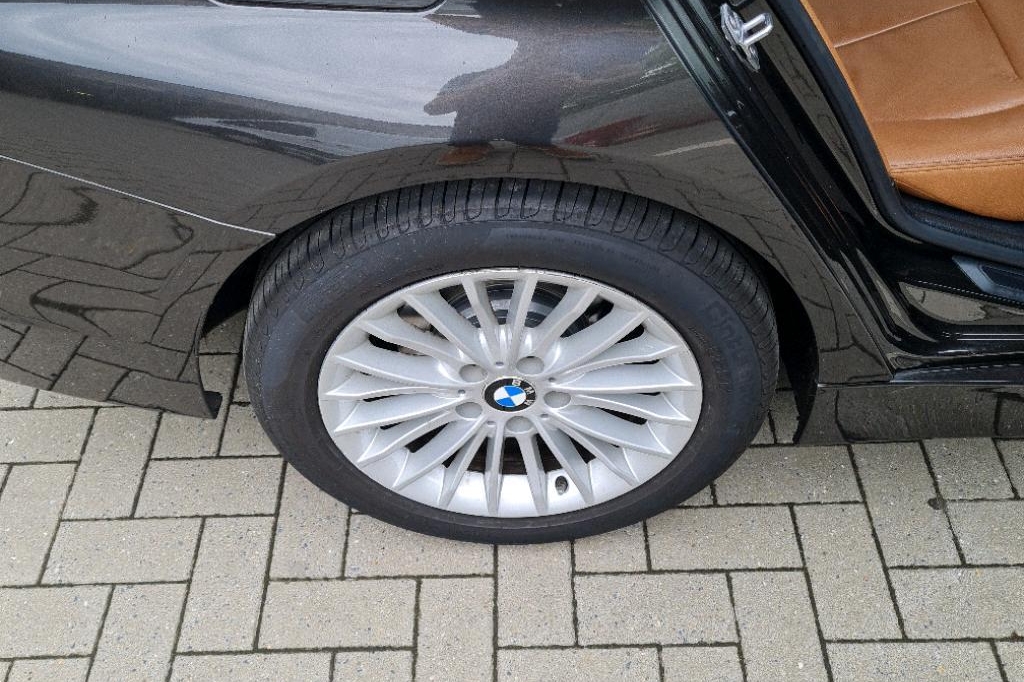 BMW 3er 2016 фото 36