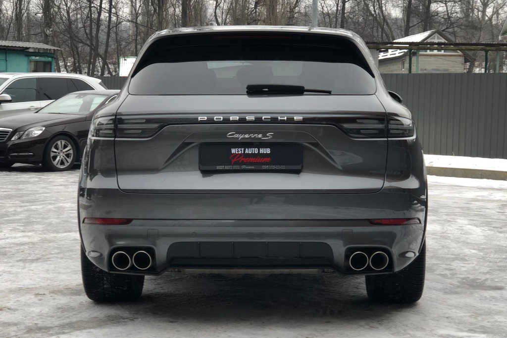 Porsche Cayenne S 2019 фото 2