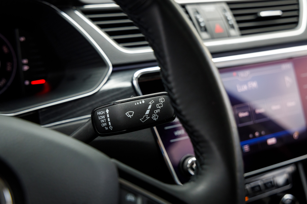 Skoda Superb 2019 photo 19