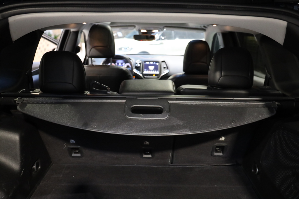 Jeep Cherokee 2019 фото 48