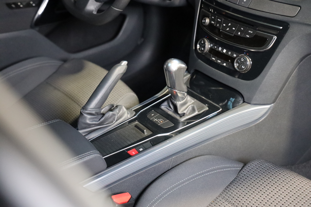 Peugeot 508 2014 photo 21