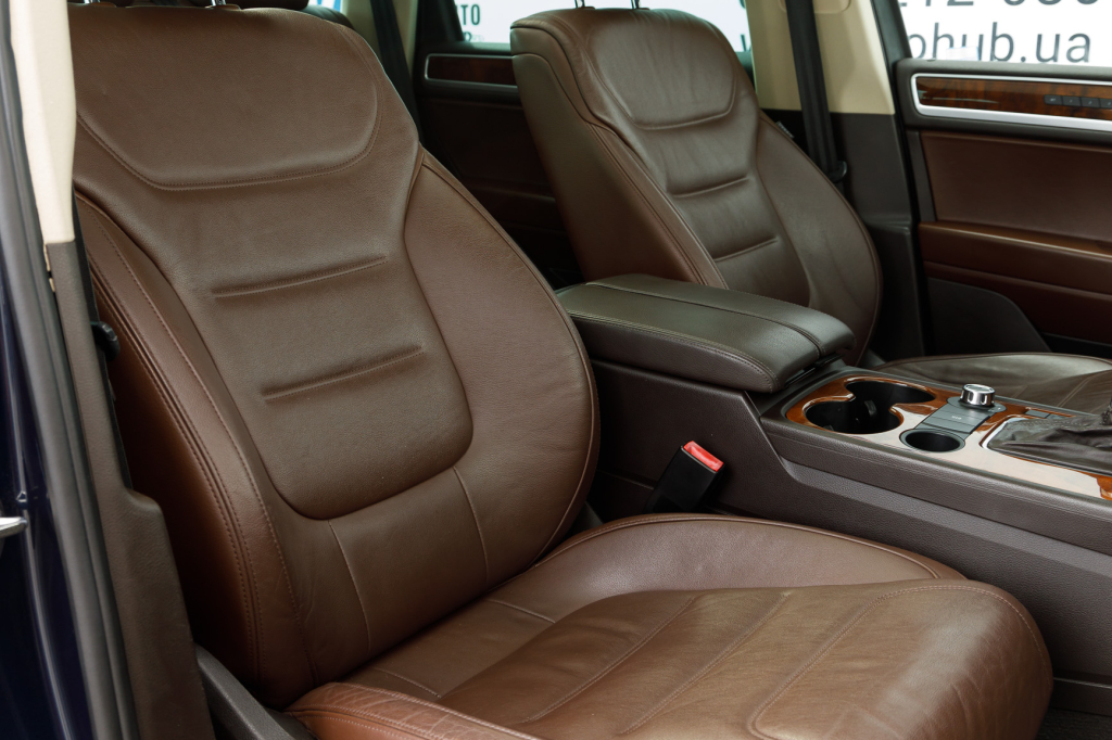 Volkswagen Touareg 2012 photo 13