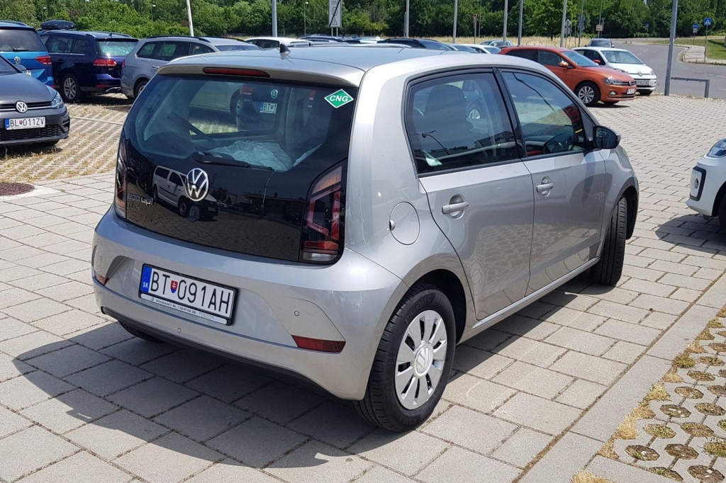 Volkswagen Up 2020 photo 2