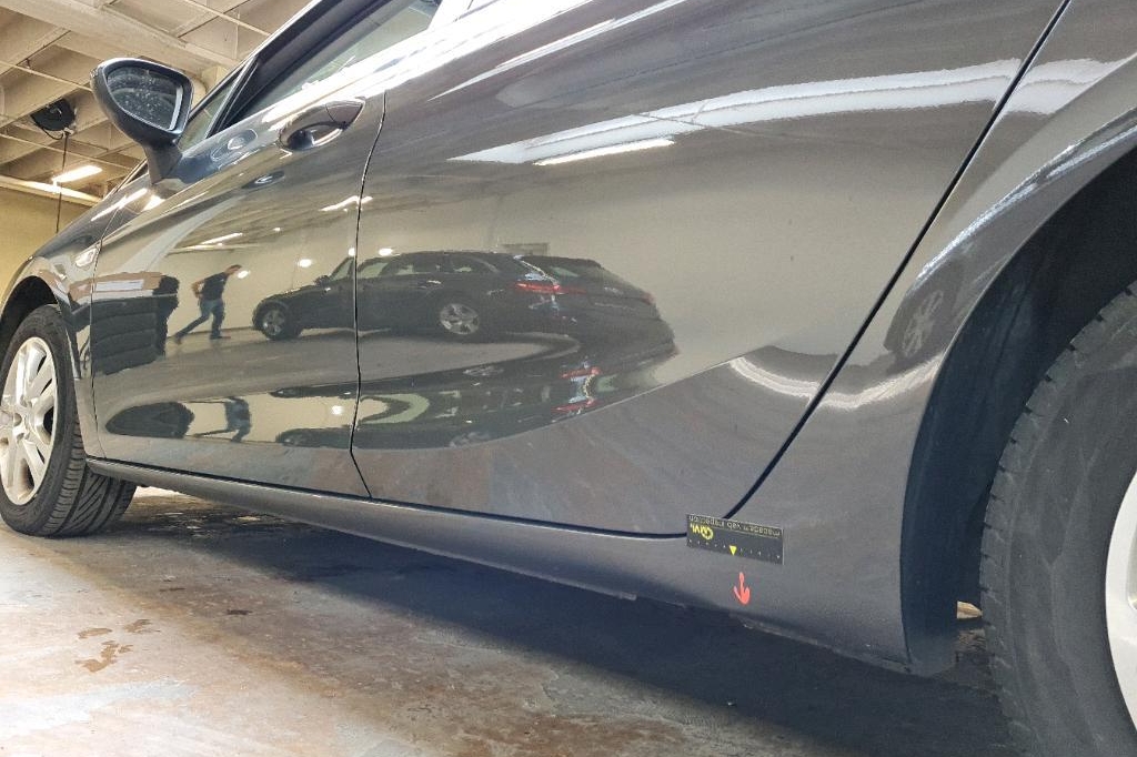 Opel Astra Sports Tourer 2016 фото 18