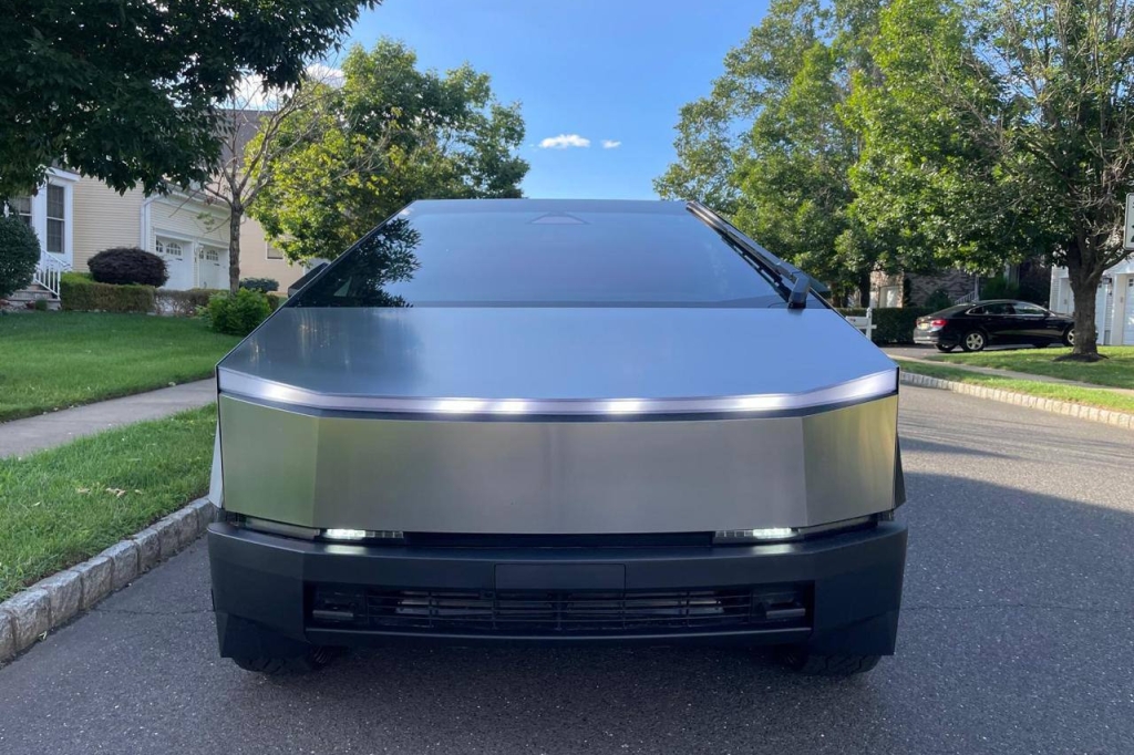 Tesla Cybertruck Dual Motor 120 kWh 2024 фото 1