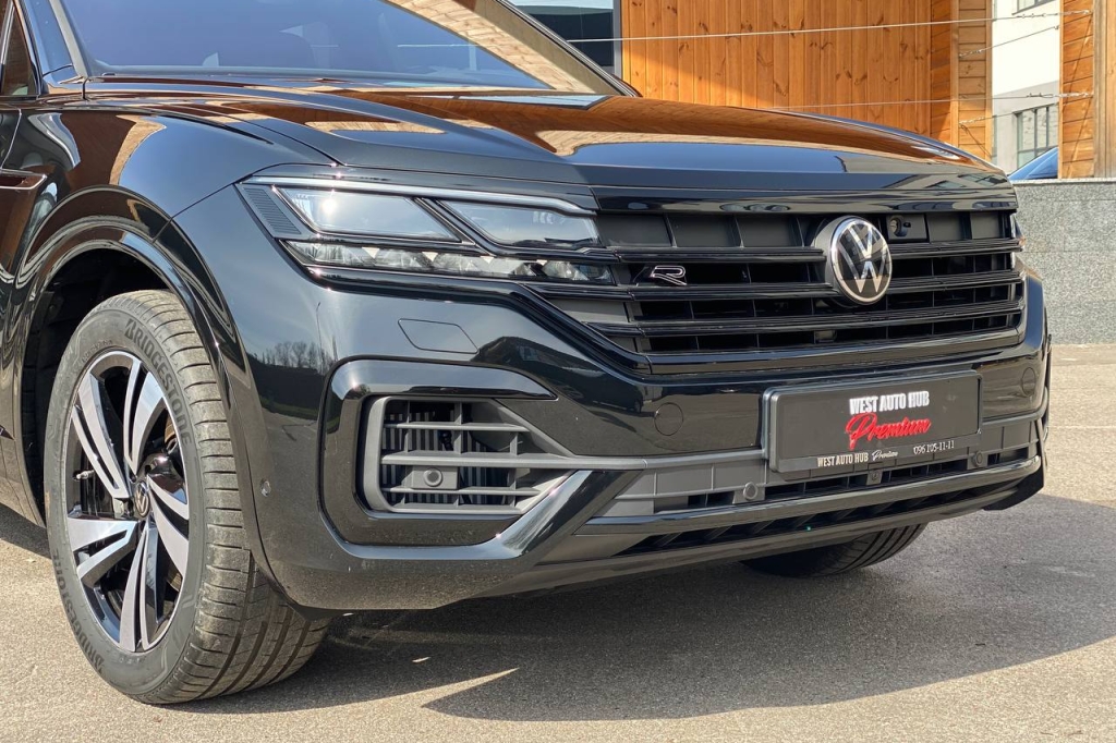 Volkswagen Touareg PLATINUM 2022 фото 6