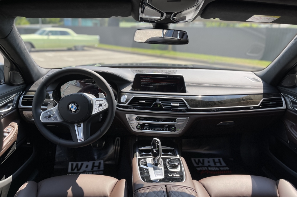 BMW 760 Long XDrive 2021 photo 6