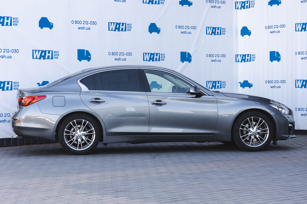 Infiniti Q50 2017 фото 5