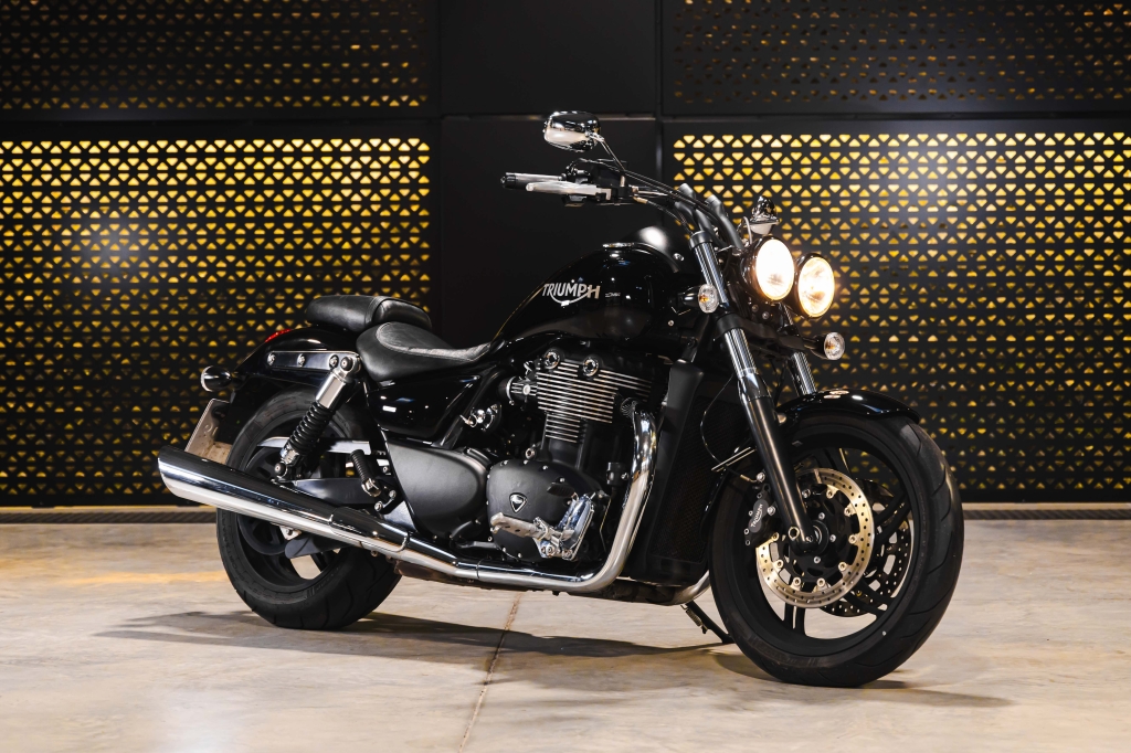 Triumph Thunderbird 1700 2016 photo 3