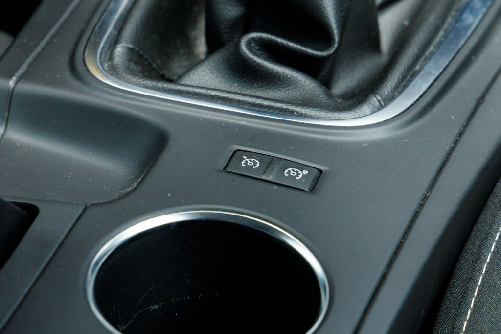 Renault Megane 2016 фото 21