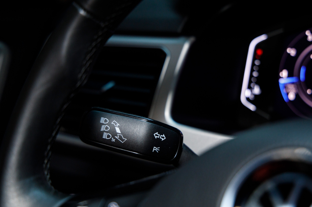 Volkswagen Atlas SEL Premium 4motion 2019 фото 27