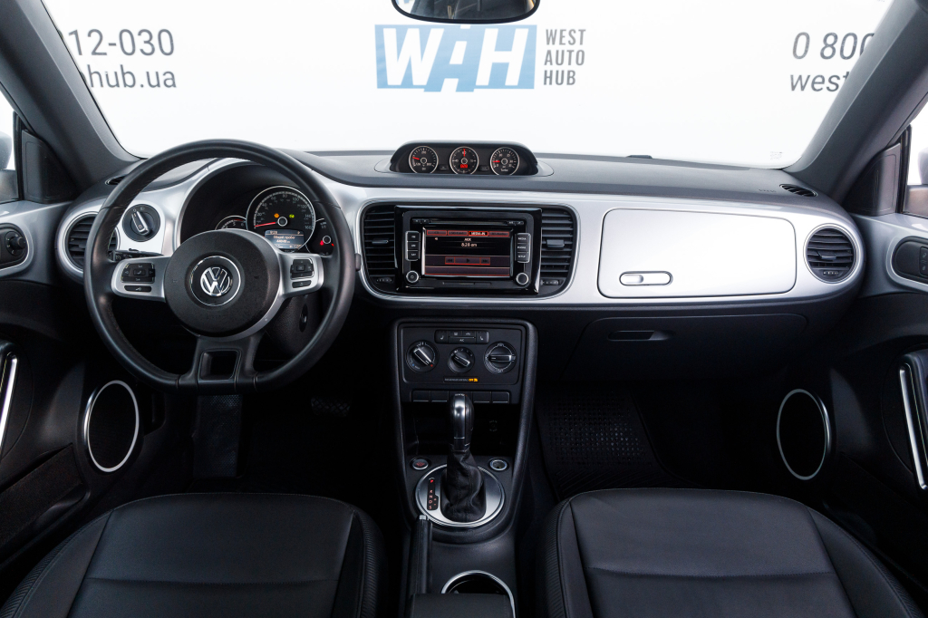 Volkswagen Beetle 2014 photo 10