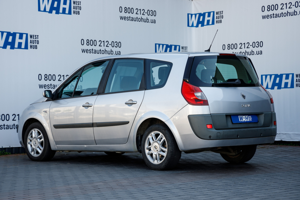 Renault Grand Scenic 2008 photo 25