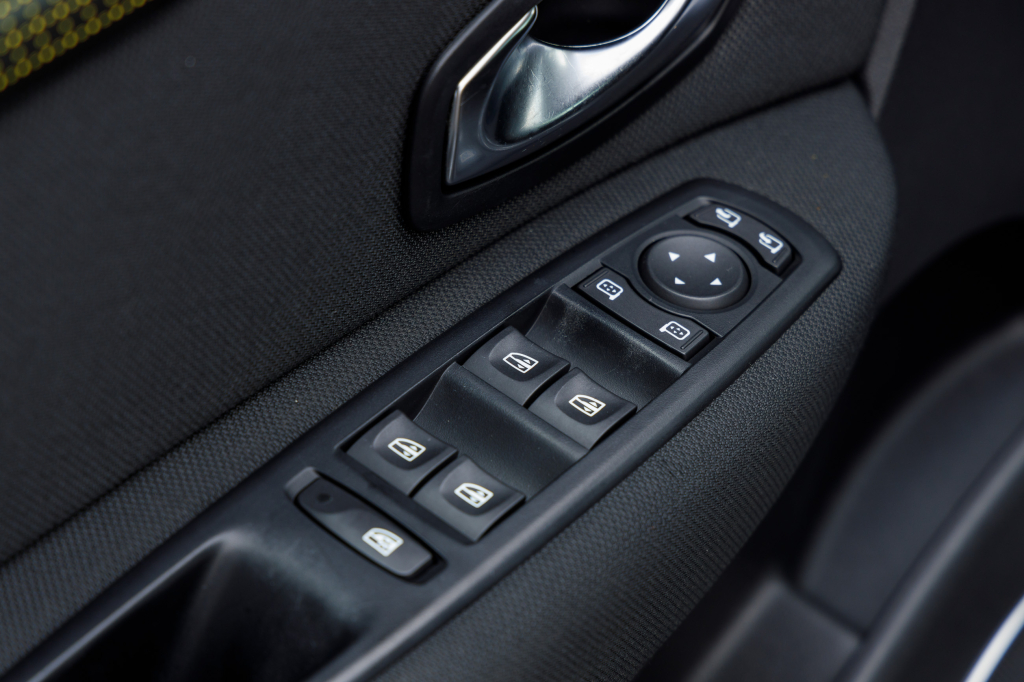 Renault Megane Scenic Grand  2010 фото 12