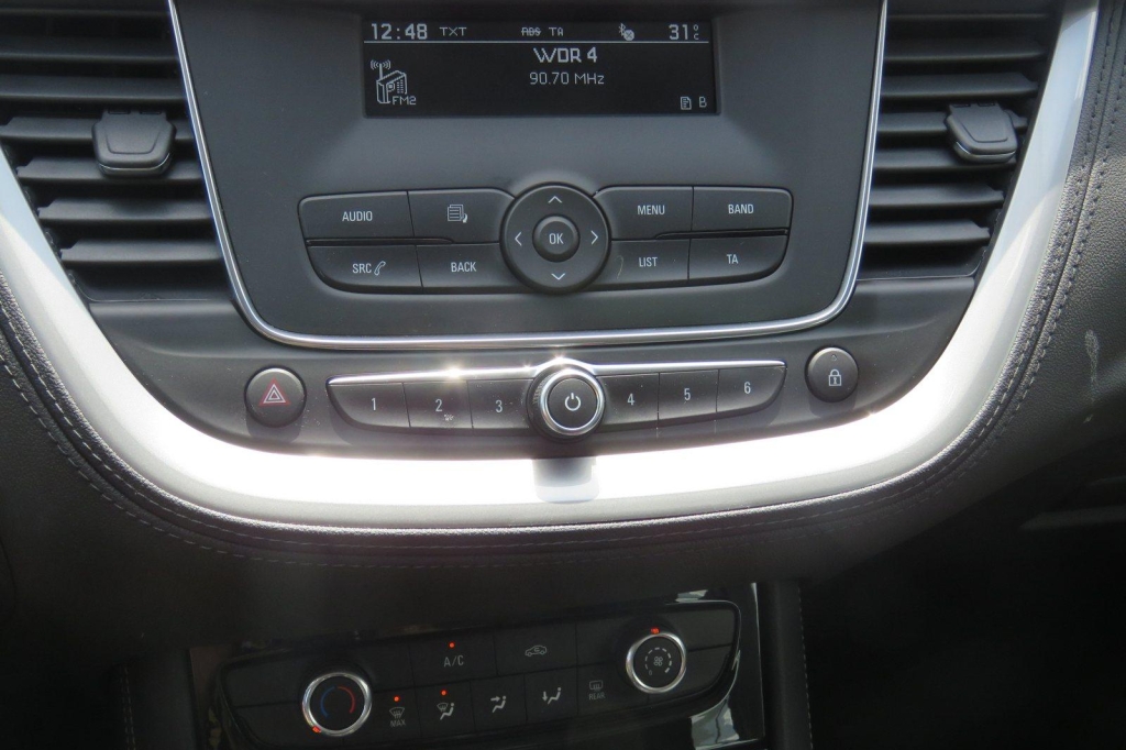 Opel Grandland X 2019 photo 2