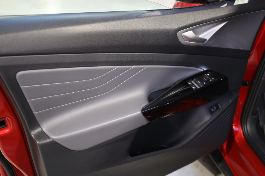 Volkswagen ID.4 2022 фото 35