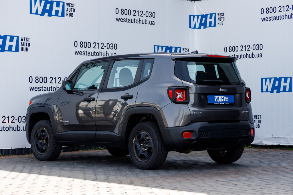 Jeep Renegade Sport 4x4 2015 photo 5